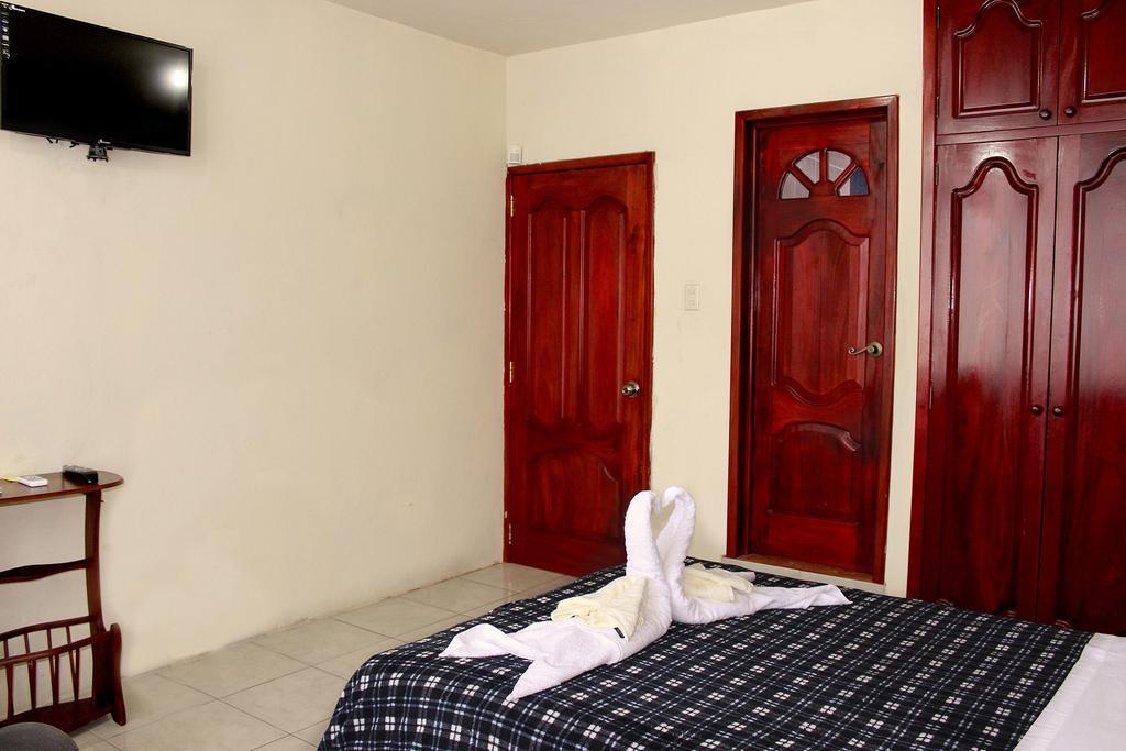 Hotel Planet House Puerto Ayora  Pokoj fotografie